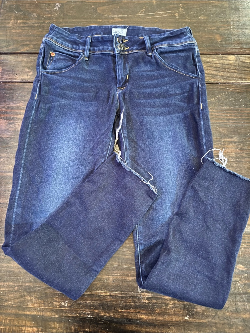 Hudson Jeans Indigo Frayed Ankle Crop